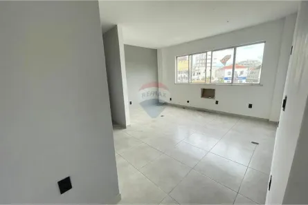 Sala Comercial para alugar, 19m² no Centro, Cabo Frio