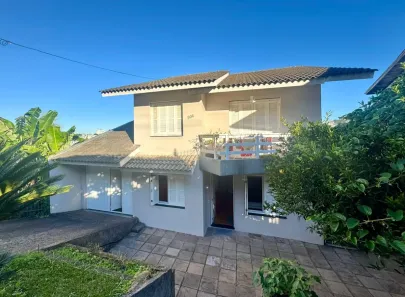 Casa com 3 Quartos à venda, 132m² no Petrópolis, Caxias do Sul