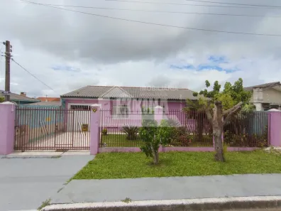 Casa com 3 Quartos à venda, 448m² no Uvaranas, Ponta Grossa