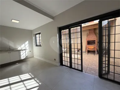 Sobrado com 3 Quartos à venda, 180m² no Pinheiros, São Paulo