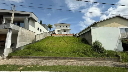 à venda, 252m² no Condomínio Residencial Mantiqueira, São José dos Campos