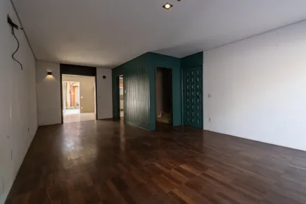 Casa com 3 Quartos à venda, 190m² no Moema, São Paulo