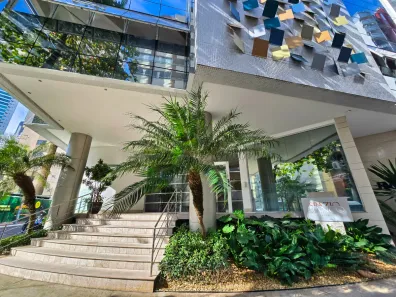 Apartamento com 3 Quartos à venda, 130m² no Centro, Balneário Camboriú