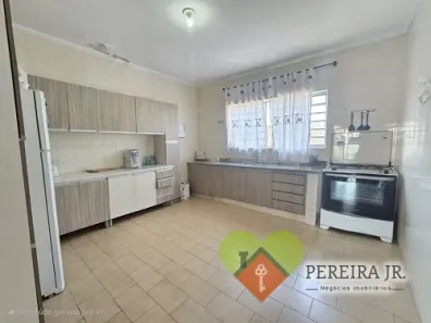 Casa com 4 Quartos à venda, 282m² no Água Branca, Piracicaba