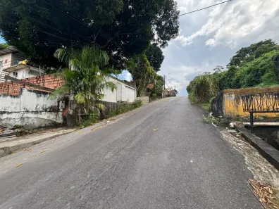 Casa com 3 Quartos à venda, 150m² no Flores, Manaus