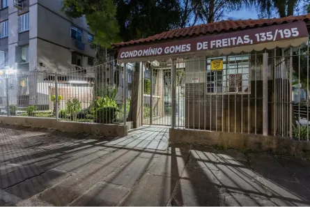 Apartamento com 2 Quartos à venda, 45m² no Jardim Itu, Porto Alegre