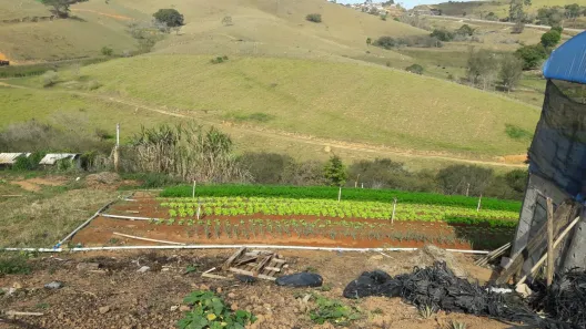 Fazenda/Sítio com 3 Quartos à venda, 200m² no FARTURA, Paraibuna