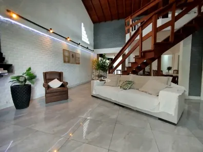 Casa com 3 Quartos à venda, 260m² no Campeche, Florianópolis