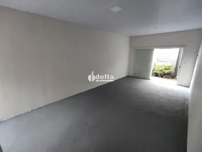 Ponto Comercial para alugar, 40m² no Centro, Uberlândia