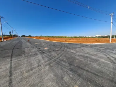 Lote/Terreno à venda, 2032m² no Zona Industrial, Sorocaba