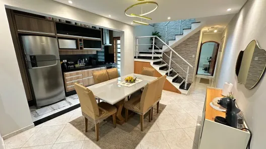Sobrado com 4 Quartos à venda, 113m² no Residencial União, São José dos Campos