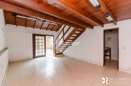 Casa com 4 Quartos à venda, 330m² no Petrópolis, Porto Alegre