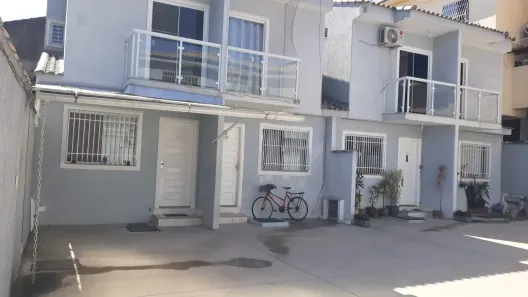 Casa com 2 Quartos à venda, 65m² no Trindade, São Gonçalo