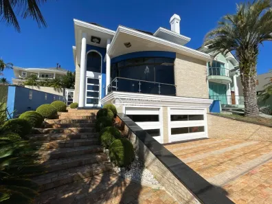 Casa de Condomínio com 6 Quartos à venda, 600m² no São Vicente, Gravataí