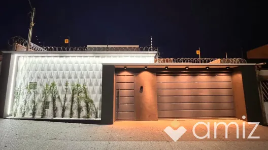 Casa com 3 Quartos à venda, 220m² no Parque Amazônia, Goiânia