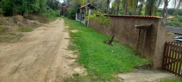 Fazenda/Sítio com 3 Quartos à venda, 1580m² no Conjunto Promorar Raposo Tavares, São Paulo