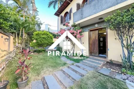 Casa com 5 Quartos à venda, 285m² no Ouro Preto, Belo Horizonte