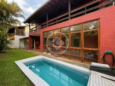 Casa de Condomínio com 4 Quartos para alugar, 230m² no Carlos Guinle, Teresópolis