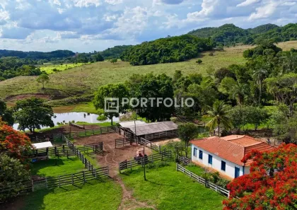 Fazenda/Sítio com 4 Quartos à venda, 1887000m² no , Professor Jamil
