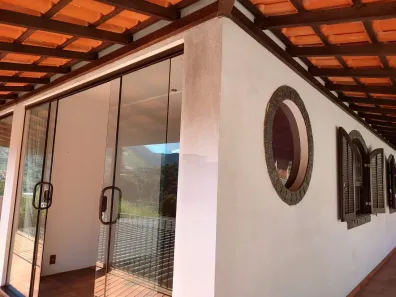 Casa com 4 Quartos à venda, 300m² no Alto da Serra, Petrópolis