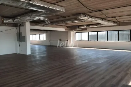 Sala Comercial para alugar, 356m² no Água Branca, São Paulo