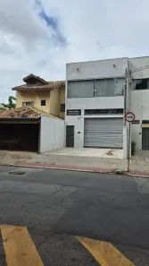 Ponto Comercial à venda, 180m² no Conjunto Residencial Trinta e Um de Março, São José dos Campos