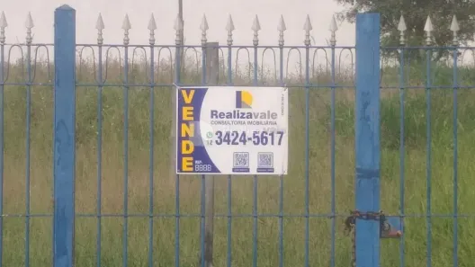 Lote/Terreno à venda, 408m² no Centro, Taubaté
