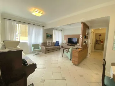 Apartamento com 2 Quartos à venda, 98m² no Centro, Florianópolis