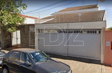 Casa com 4 Quartos para alugar, 399m² no Centro, Araraquara