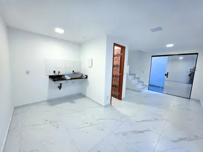 Casa de Condomínio com 2 Quartos à venda, 82m² no Tarumã, Manaus