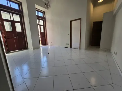 Apartamento com 2 Quartos para alugar, 60m² no Centro, Rio de Janeiro