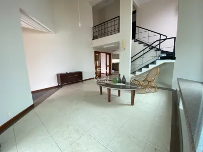 Casa com 3 Quartos à venda, 248m² no Balneário, Florianópolis