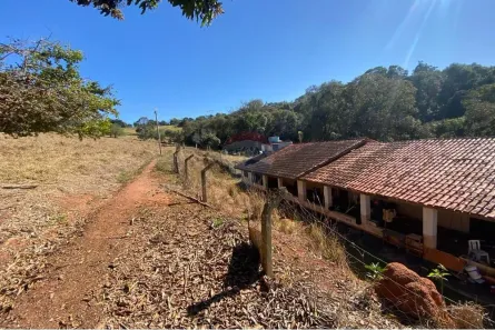 Fazenda/Sítio com 5 Quartos à venda, 300m² no Campo Novo, Bragança Paulista