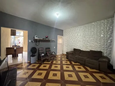 Casa com 2 Quartos à venda, 93m² no Jardim Calegari (Nova Veneza), Sumaré