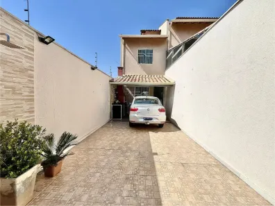 Casa com 2 Quartos à venda, 110m² no Vila Cloris, Belo Horizonte