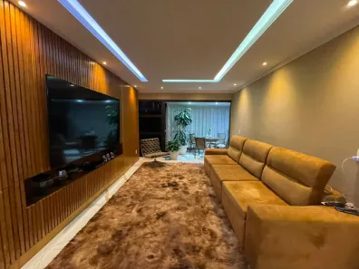 Apartamento com 4 Quartos à venda, 190m² no Icaraí, Niterói