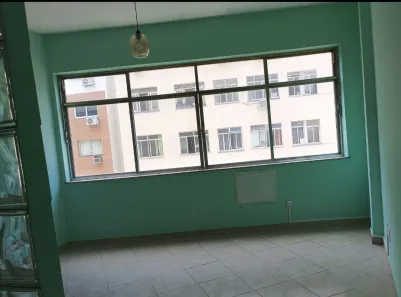 Kitnet com 1 Quarto à venda, 32m² no Centro, Rio de Janeiro
