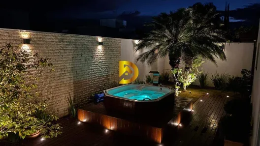 Casa com 3 Quartos para alugar, 293m² no Recreio dos Bandeirantes, Uberaba