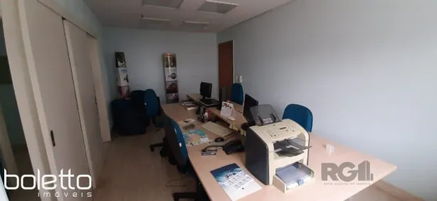 Sala Comercial à venda, 37m² no Floresta, Porto Alegre