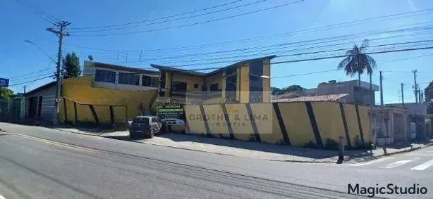 Ponto Comercial para alugar, 180m² no Vila São Carlos, Taubaté