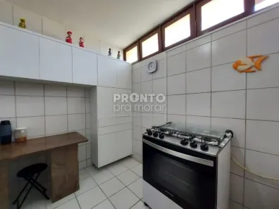 Imóvel Comercial com 4 Quartos à venda, 198m² no Maria Farinha, Paulista