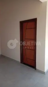 Casa com 3 Quartos à venda, 132m² no Jardim Patrícia, Uberlândia