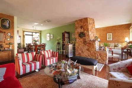 Casa com 3 Quartos à venda, 222m² no Jardim Santa Helena, São Paulo
