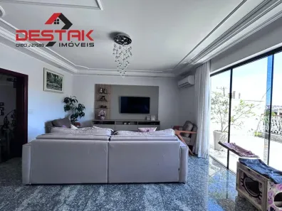 Casa com 3 Quartos à venda, 215m² no Jardim do Lago, Jundiaí
