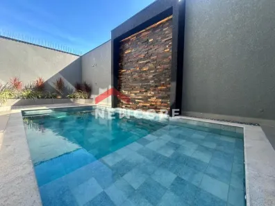 Casa com 4 Quartos à venda, 262m² no Jardim Munique, Maringá