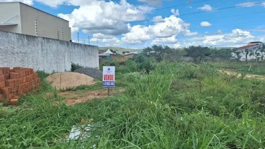 Lote/Terreno à venda, 200m² no Graciliano Ramos, Palmeira dos Índios