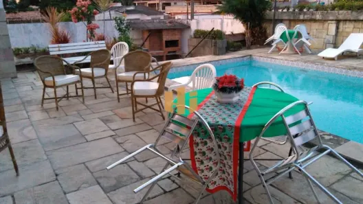 Casa com 6 Quartos à venda, 290m² no Hipódromo, Recife