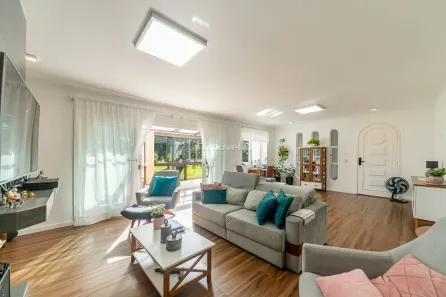 Casa com 4 Quartos à venda, 238m² no Nonoai, Porto Alegre