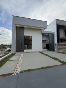Casa com 3 Quartos à venda, 150m² no Ponta Negra, Manaus