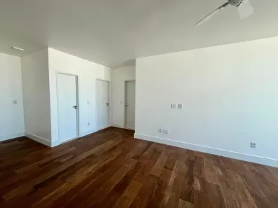 Apartamento com 4 Quartos à venda, 191m² no Renascença, São Luís